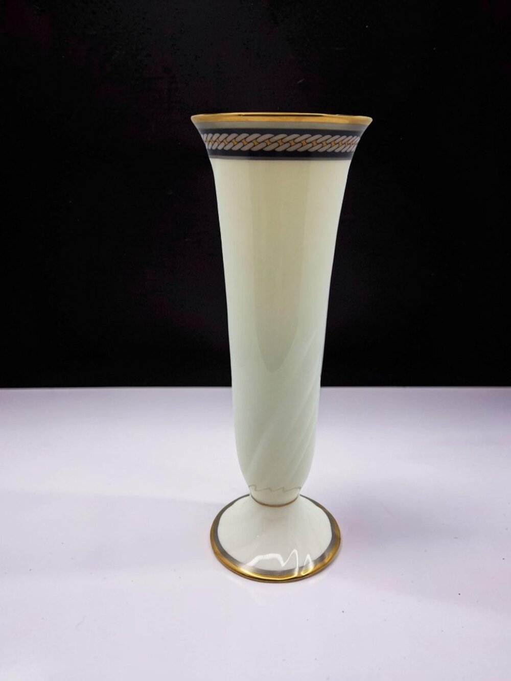 vintage noritake fine china gold trim kings guard collection vase japan